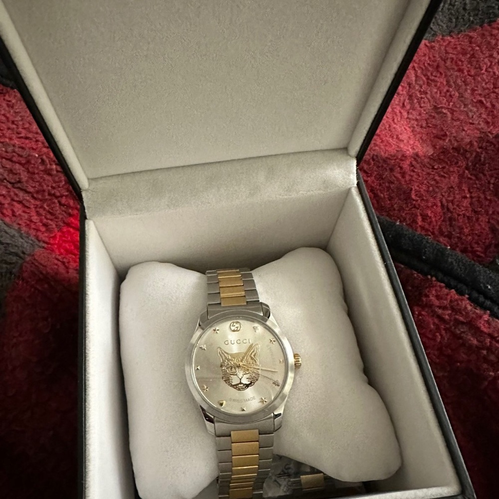 Gucci Unisex Watch - Picture 1 of 2